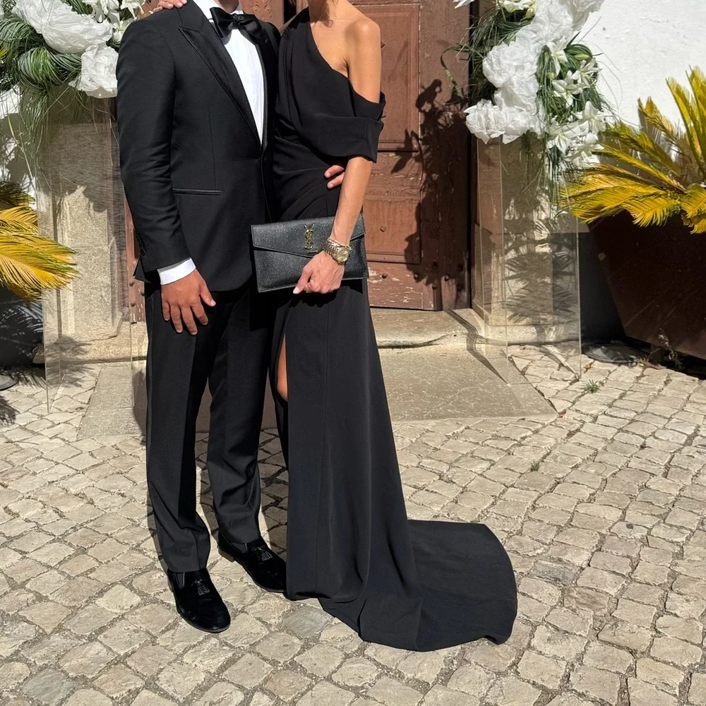 Elliatt Isadora wedding guest maxi dress/gown - Picture 4 of 7